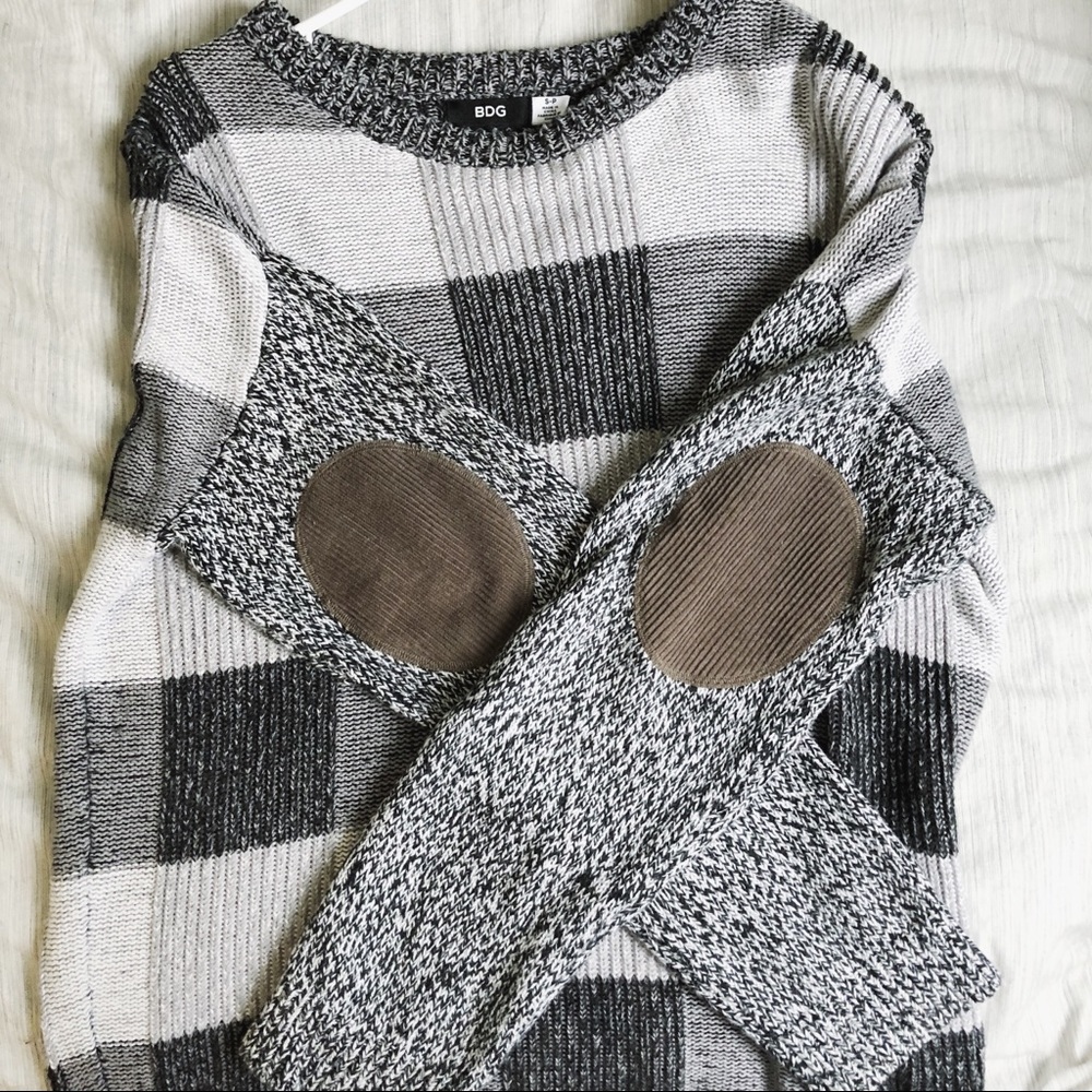 BDG sweater